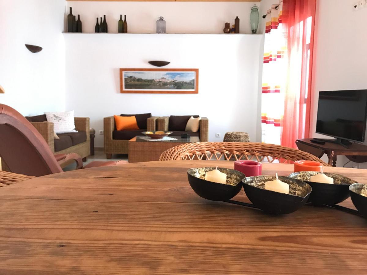 Vila Velha Guest House 莫托拉 外观 照片
